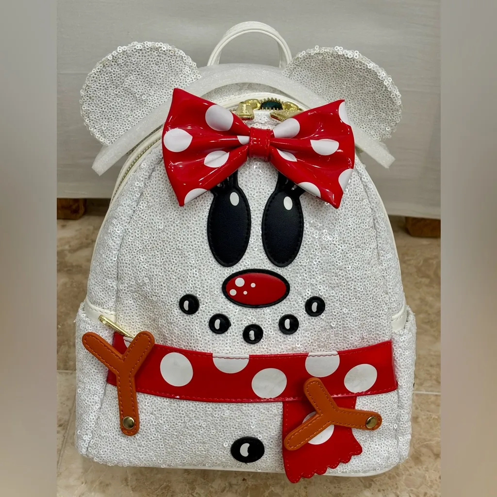 Loungefly Disney Snowman Minnie Mouse Sequin Mini Backpack. NWT - Image 3
