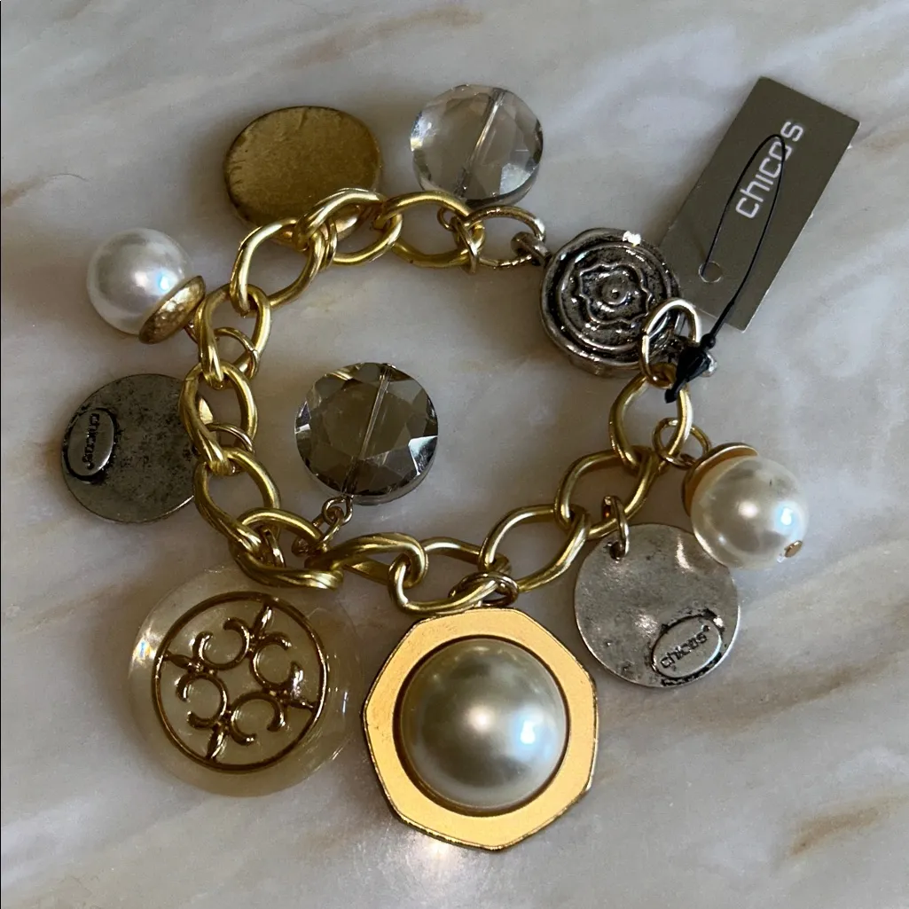 Chico’s Women‎ Sophie Toggle Charm Bracelet $45 NWT - Image 3