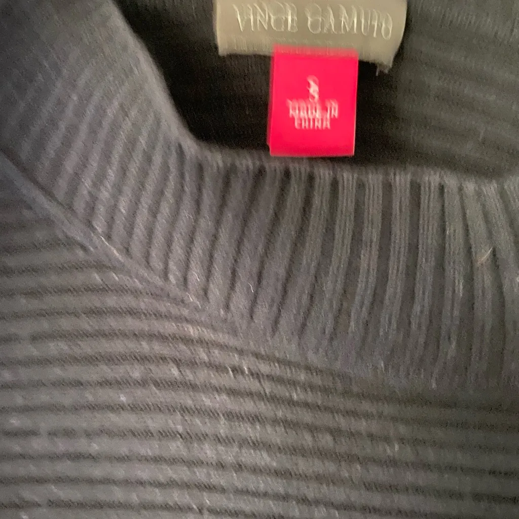 Vince Camuto Small Black Ribbed Dolman Sleeve Knit Top – Minimalist Chic - Image 2