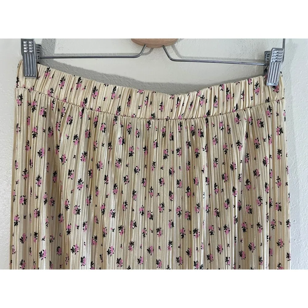 Women Sz 14 Ditsy Floral A-Line Midi Silky Plisse Skirt Feminine Romantic Flowy - Image 2