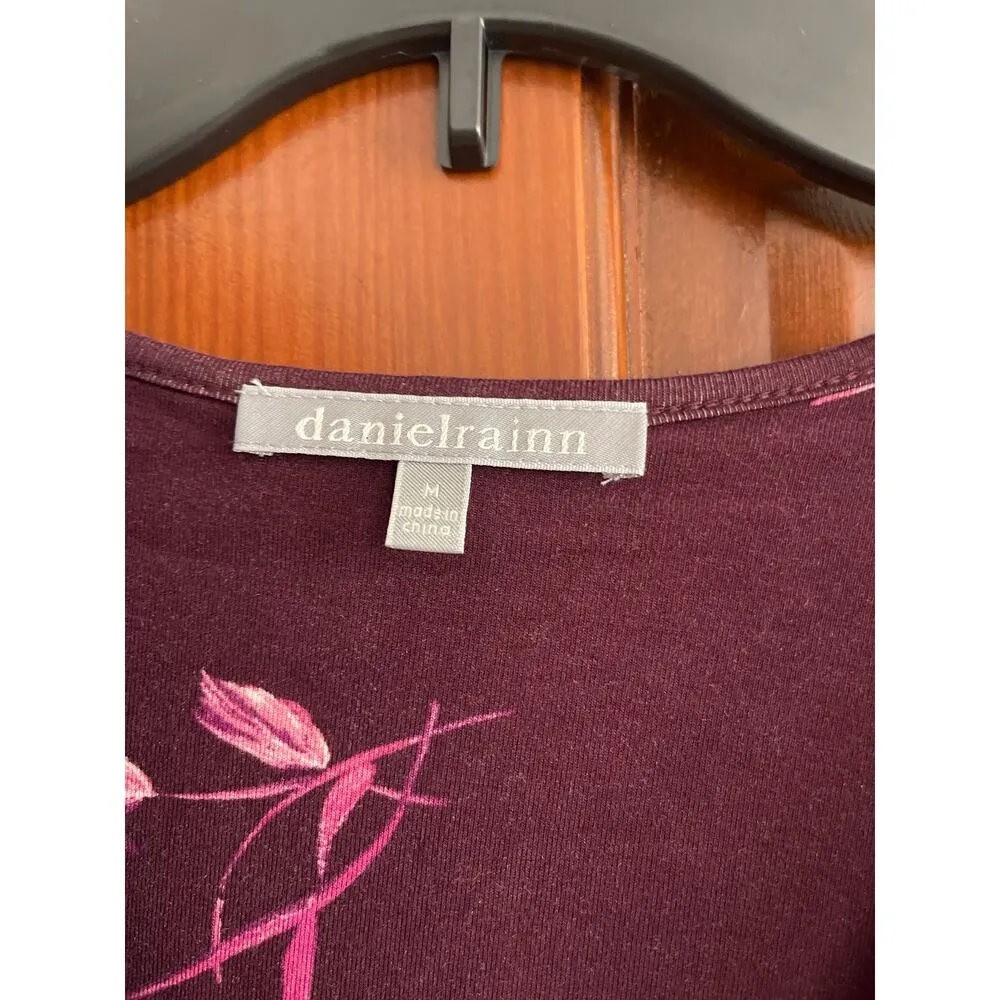 Daniel Rainn embroidered neckline, floral blouse size medium - Image 2