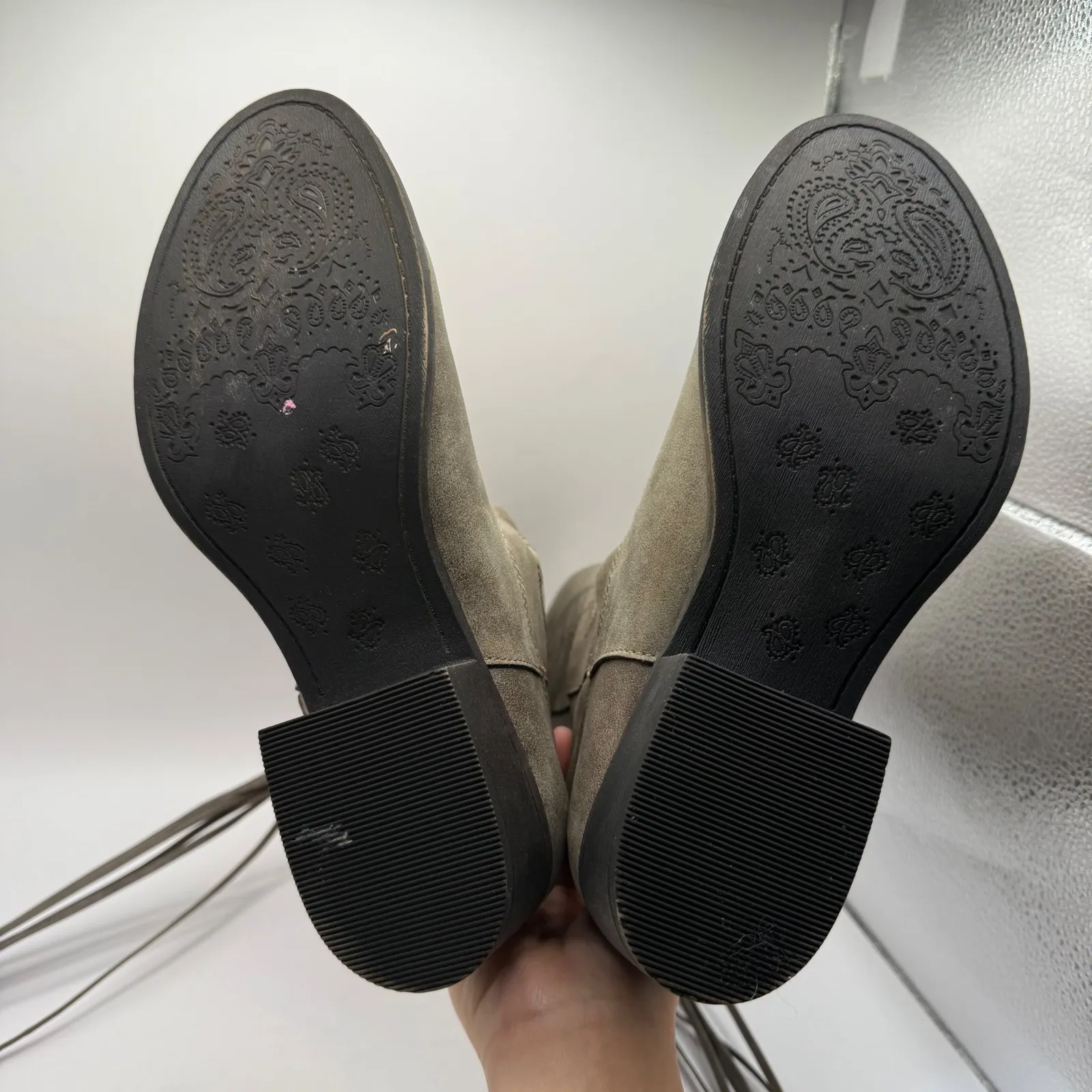 Madden Girl Durant Southern Taupe Western Cowboy Boots Side Zip Tassel 7.5 - Image 5