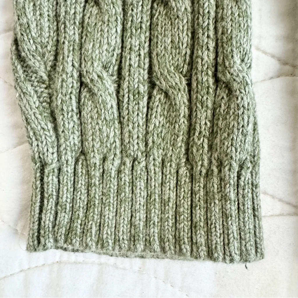 Karen Scott Cable Knit Sweater Womens M Preppy Academia Crewneck Classic Green - Image 5