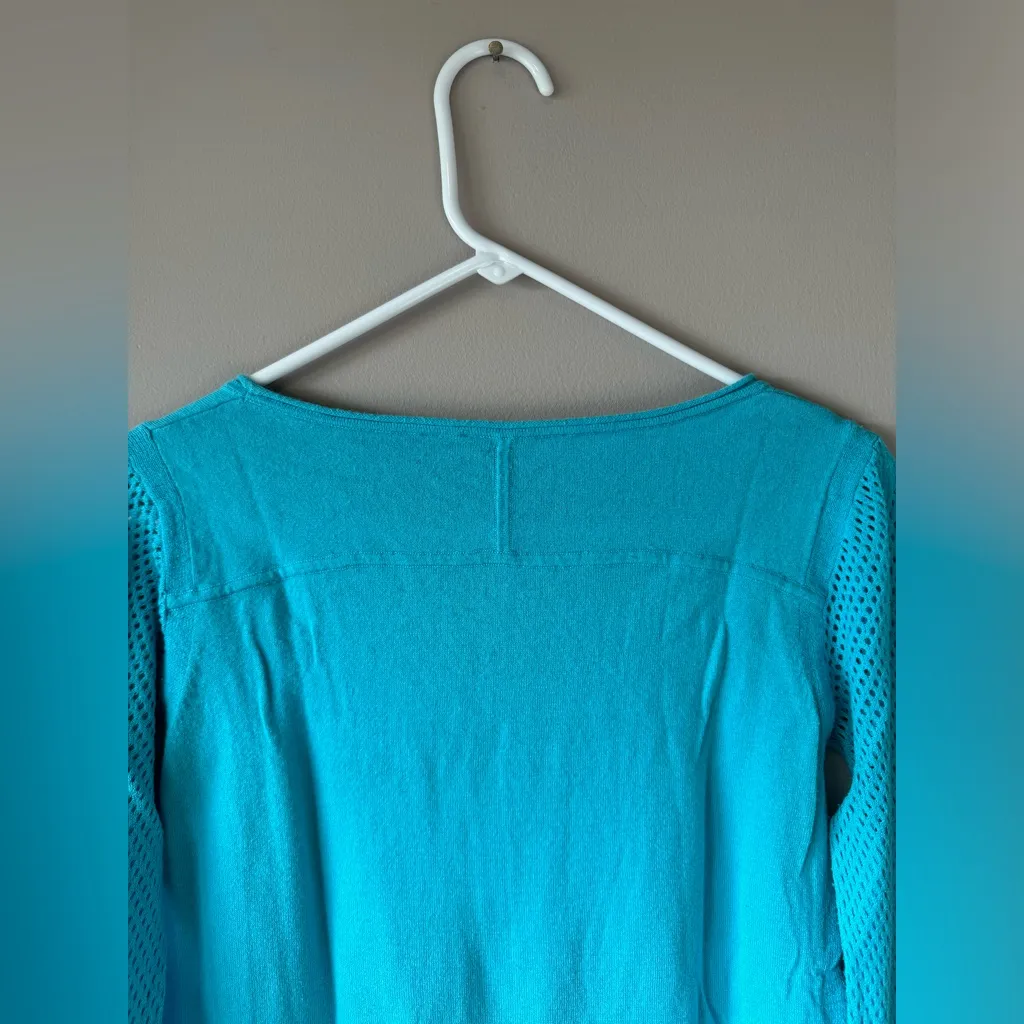 T Tahari Women’s Sea Blue Cashmere/Cotton Blend Long Sleeve‎ Top Size S - Image 9