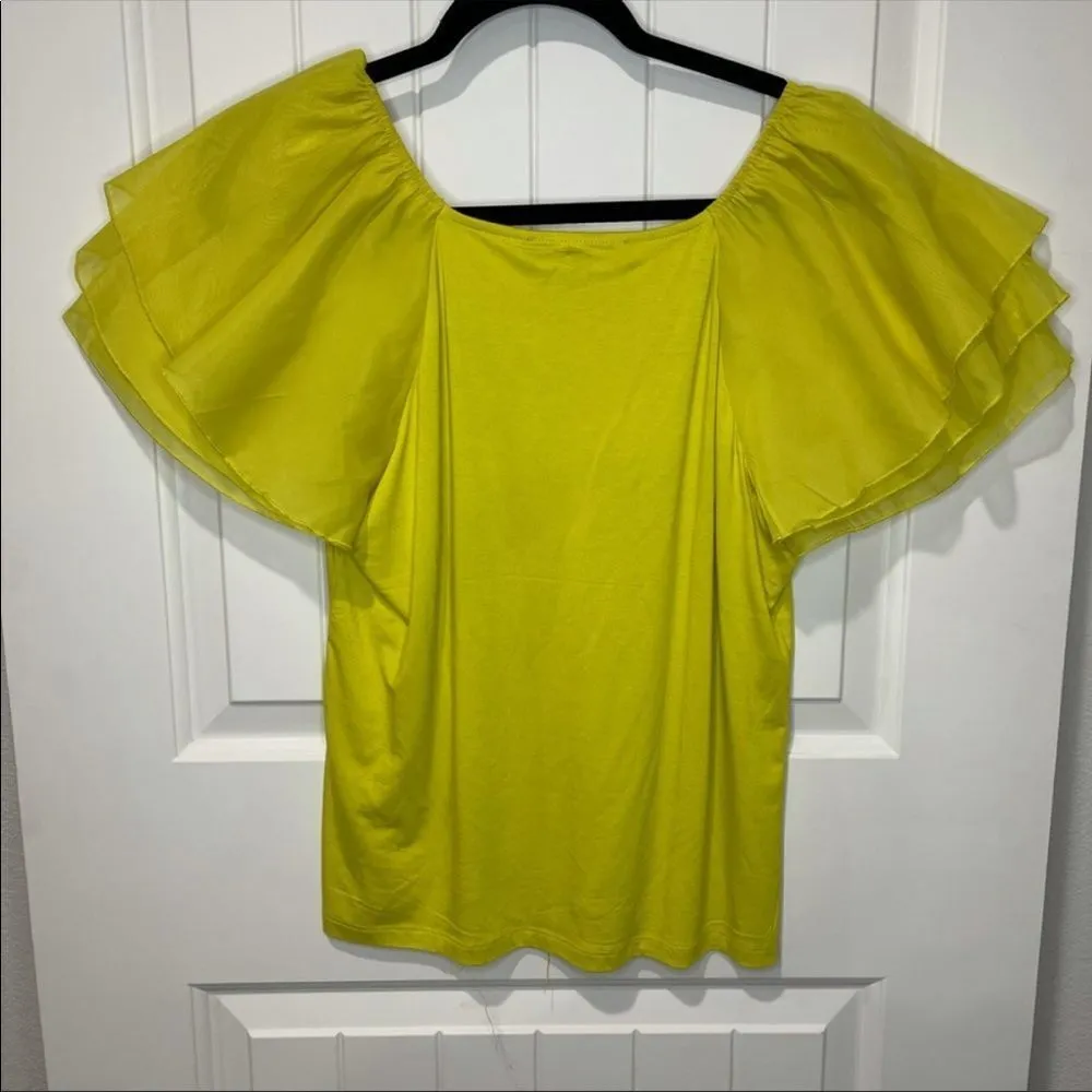 ✨ Top With Short Layered Ruffle Sleeves✨ - Image 4