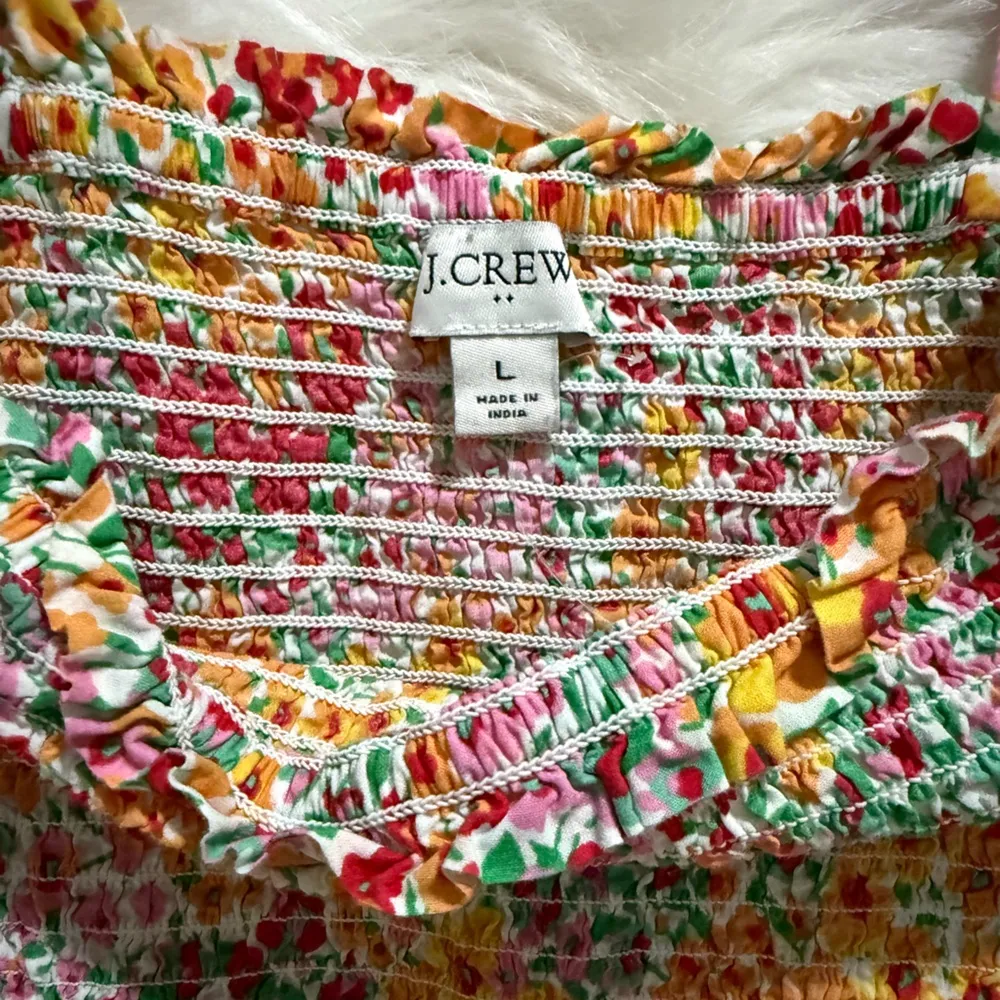 🎄J. Crew Multicolor Floral Smocked Camisole - Image 2