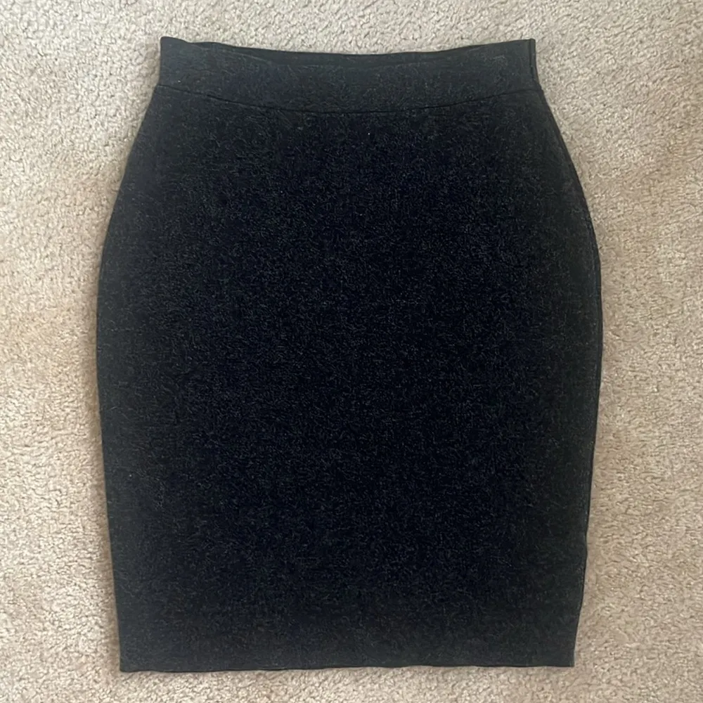 Eileen Fisher Petite Tencel Merino Wool Dark Grey Pencil Skirt Size Small - Image 2