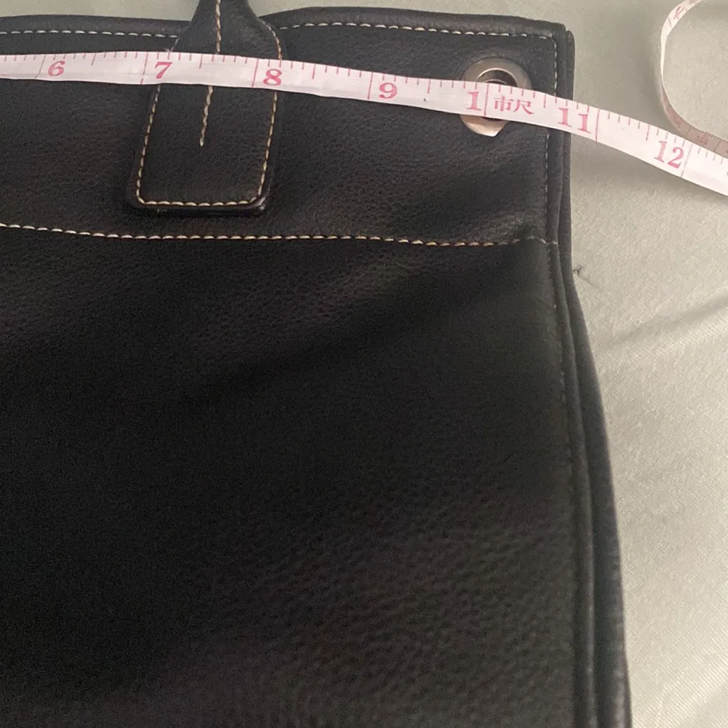 Tod's  Black Leather Shoulder Bag - Image 8