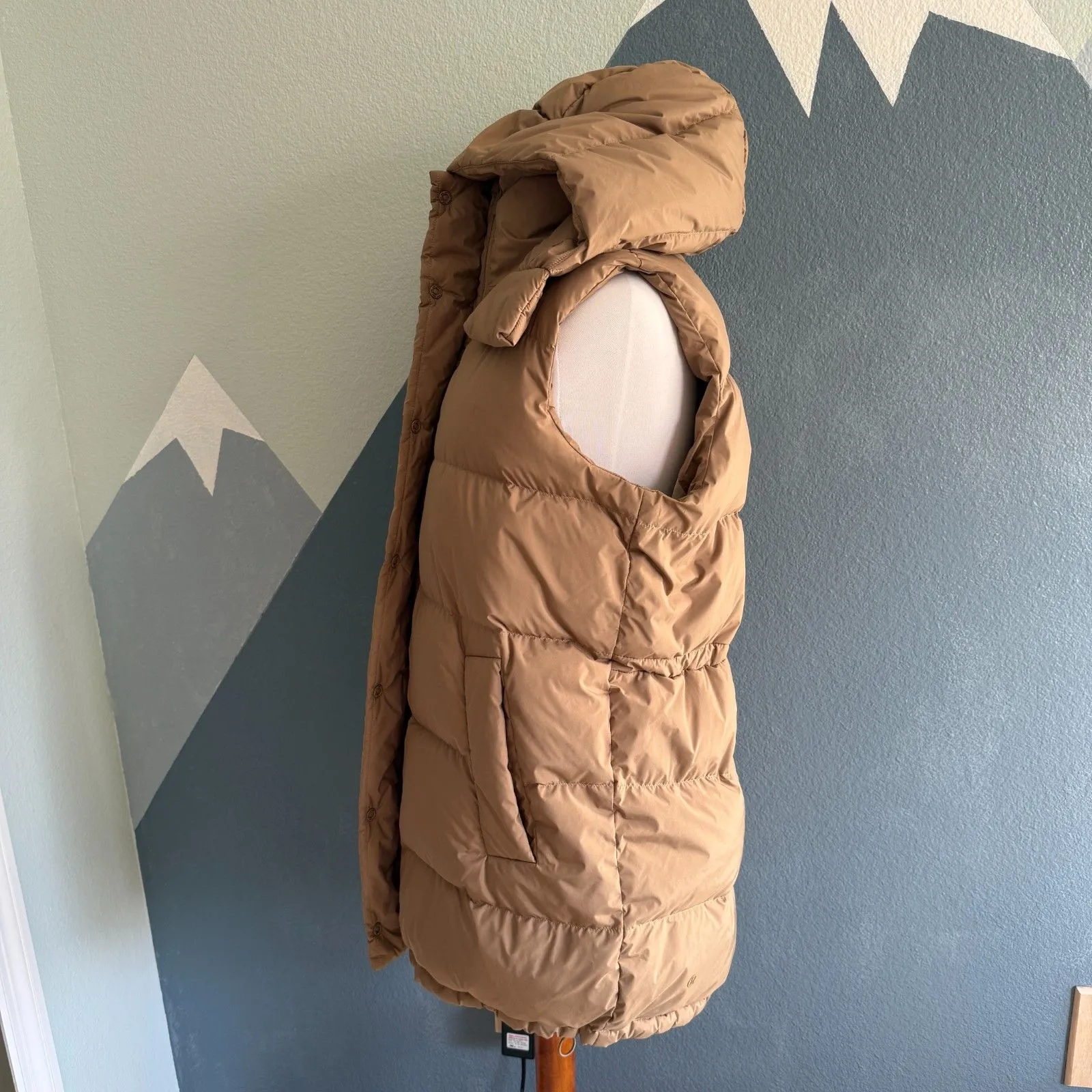 Lululemon  Wunder Puff Mid-Length Vest Size 4 - Image 8