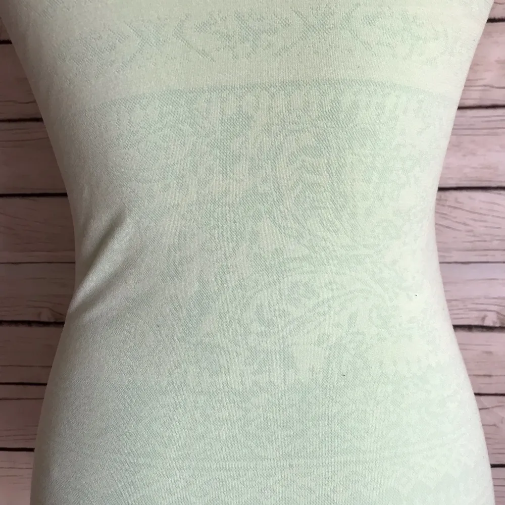 Athleta Green Workout Tank Size Small - Image 8