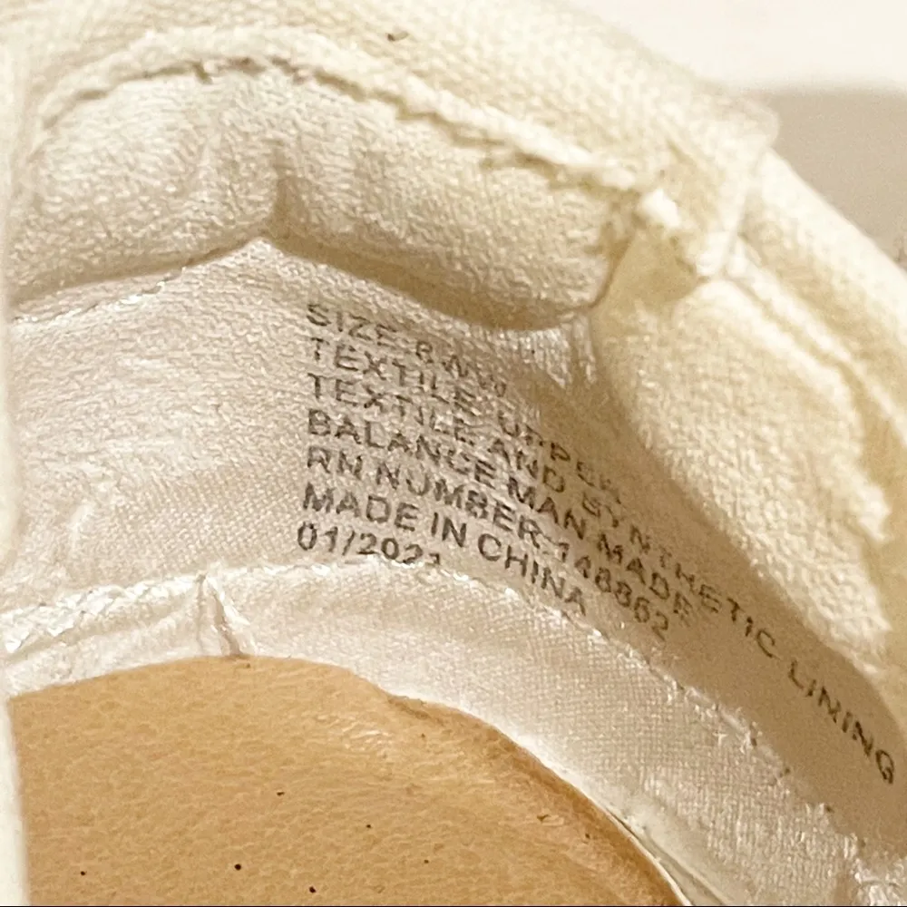 Torrid 6 Wide WW White Canvas Rope Trim Slip on Low Top Sneakers - Image 6