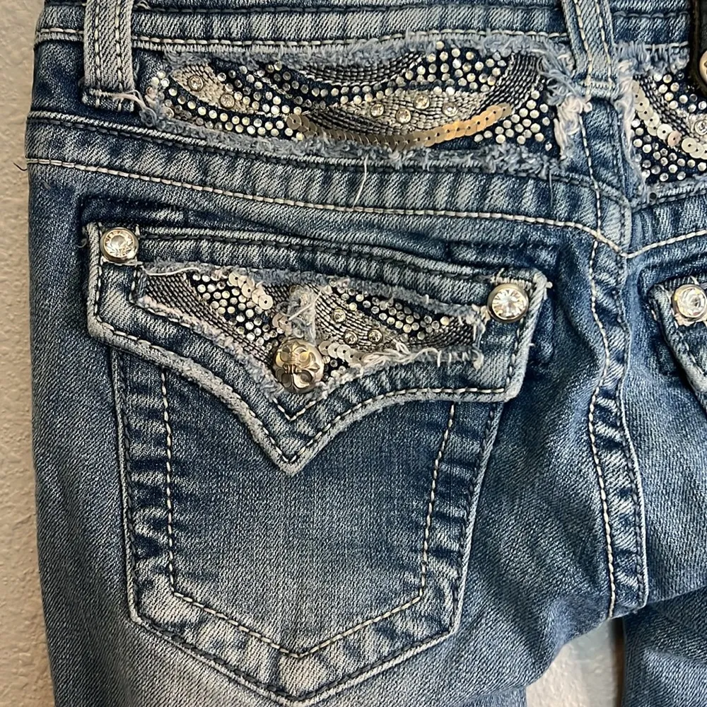 Miss Me Light Wash Flap Pocket Flare Jean Size 25 - Image 11