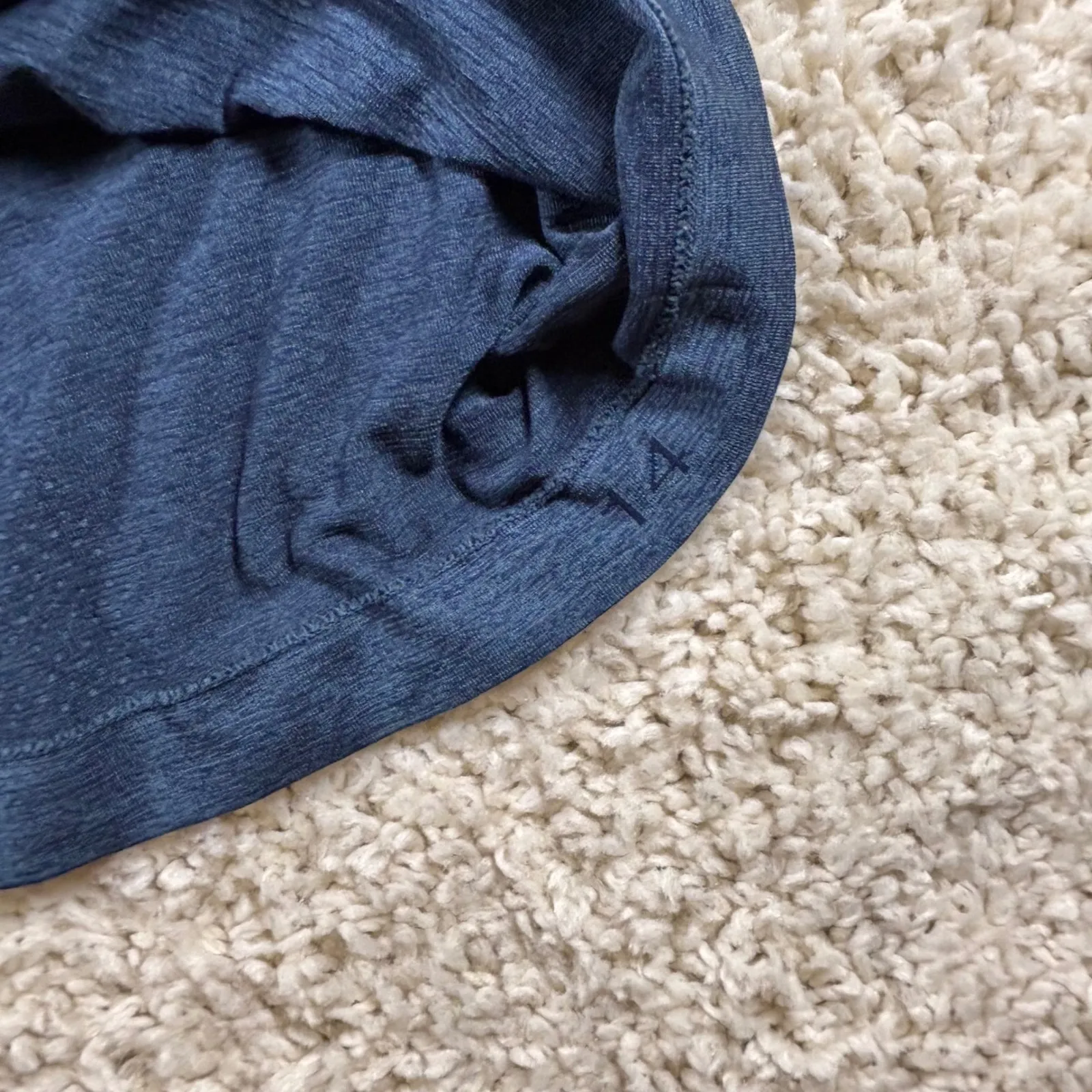 Lululemon Athletica Long Sleeve Top Blue Ombre Seamless Athletic Top Women Sz 14 - Image 7