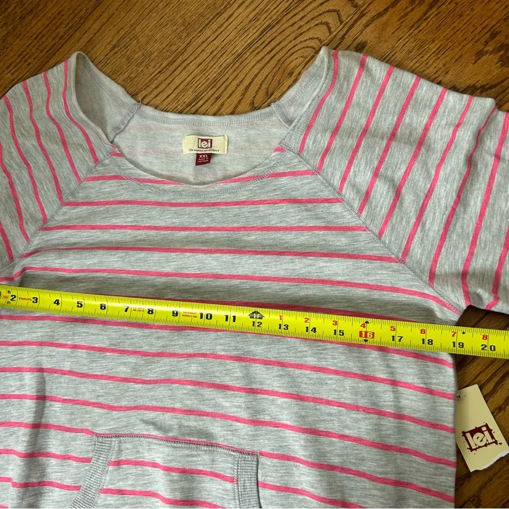 Y2K lei | Lara Tissue Fleece Striped Pullover Top - Image 10