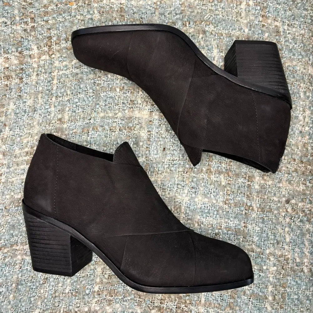 Eileen Fisher Ember Leather Block Heel Ankle Boots in Black Tumbled Nubuck - Image 6