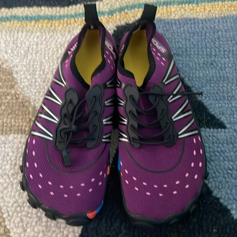 purple Water Shoes Under Water Swimming For Beach, Pool Or River size 39 flaw - Image 6
