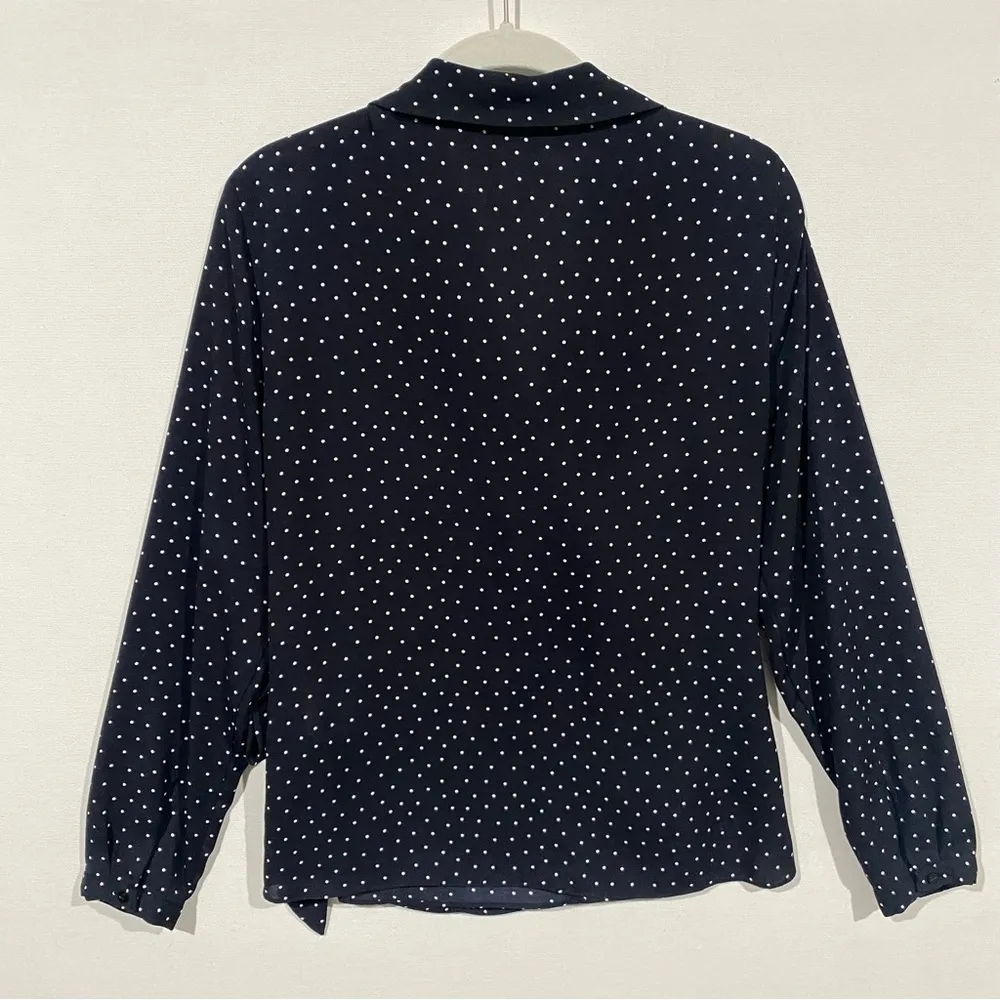 Adrianna Pappell polka dot navy blue wrap blouse SMALL lightweight long sleeve - Image 3