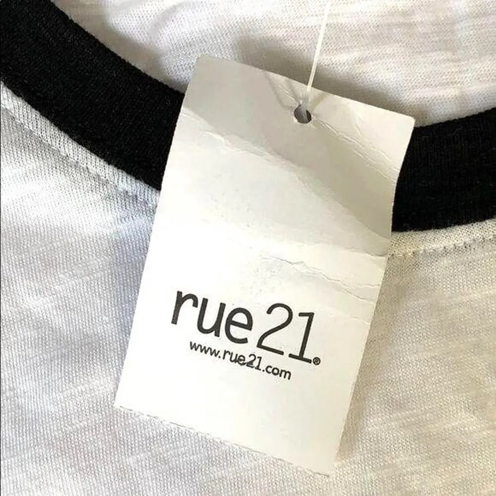 Rue21 Womens T Shirt Top Leopard Print Short Sleeve Crew Neck White Black Small - Image 7