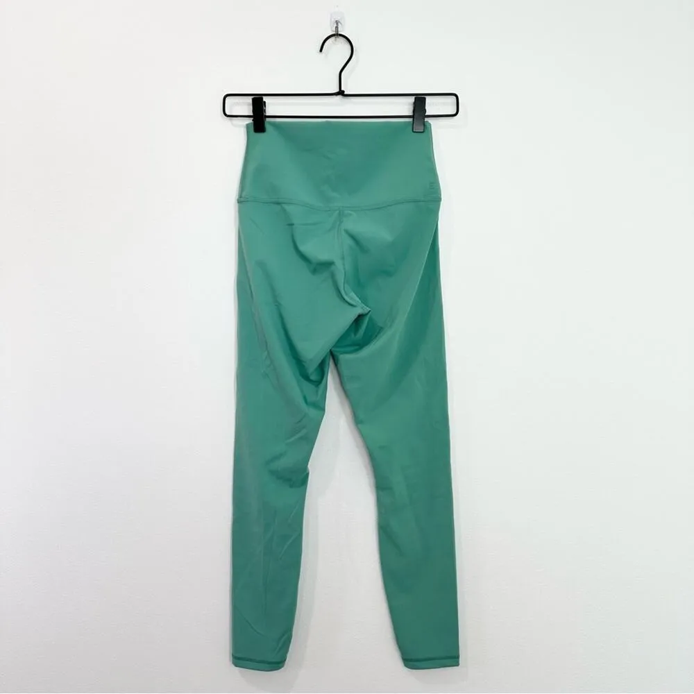 Everlane Soft Green Perform Legging Ankle Activewear performance  size XS - Image 4