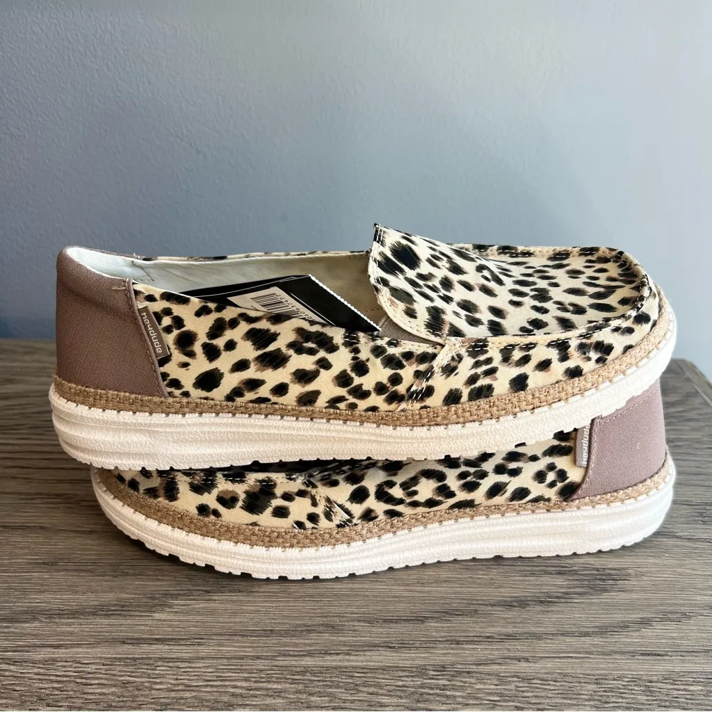 Hey Dude NWT Lena Leopard Angora Slip On Shoes Ladies Size 10 - Image 8