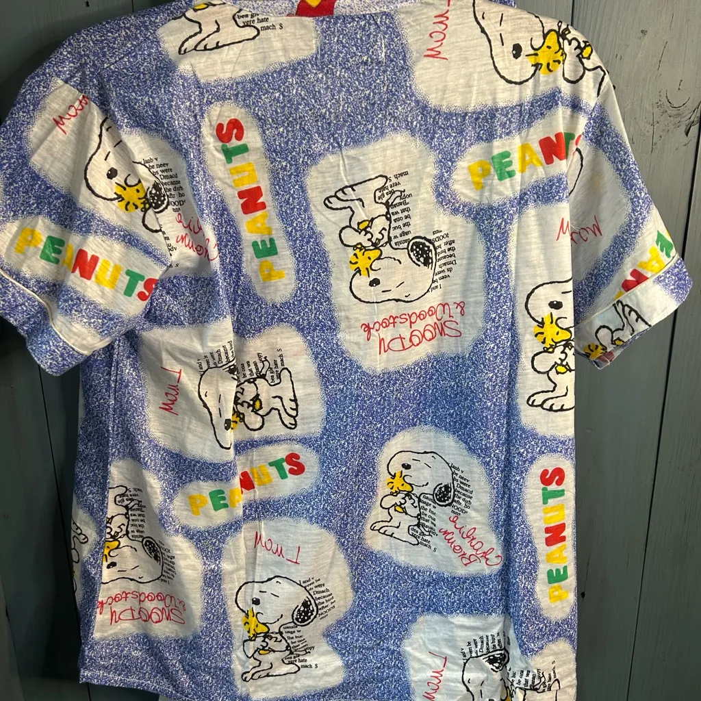 Snoopy Women's Size Small Pajama Set - Image 4