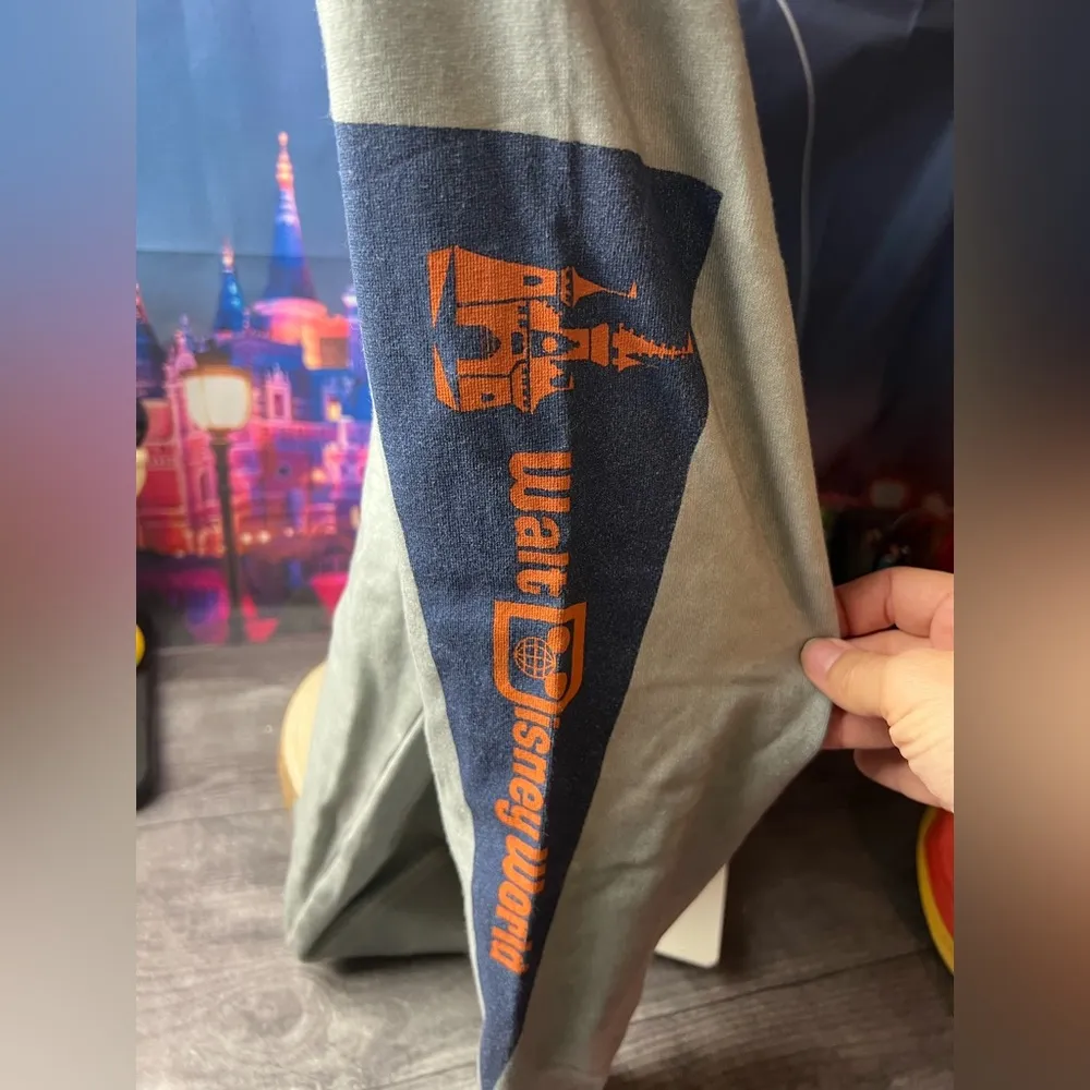 Walt Disney World 50th Anniversary vault collection sweatshirt XS-New - Image 3