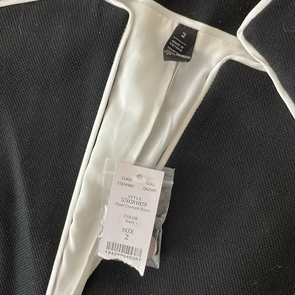 WHITE HOUSE BLACK MARKET WHBM Piped Contrast Blazer Black White Trim Size 2 NWT - Image 8