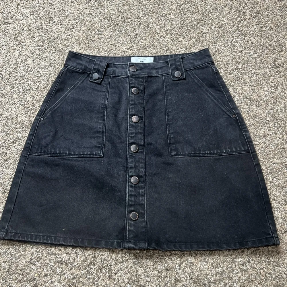 New look button front denim skirt uk size 10 - Image 5