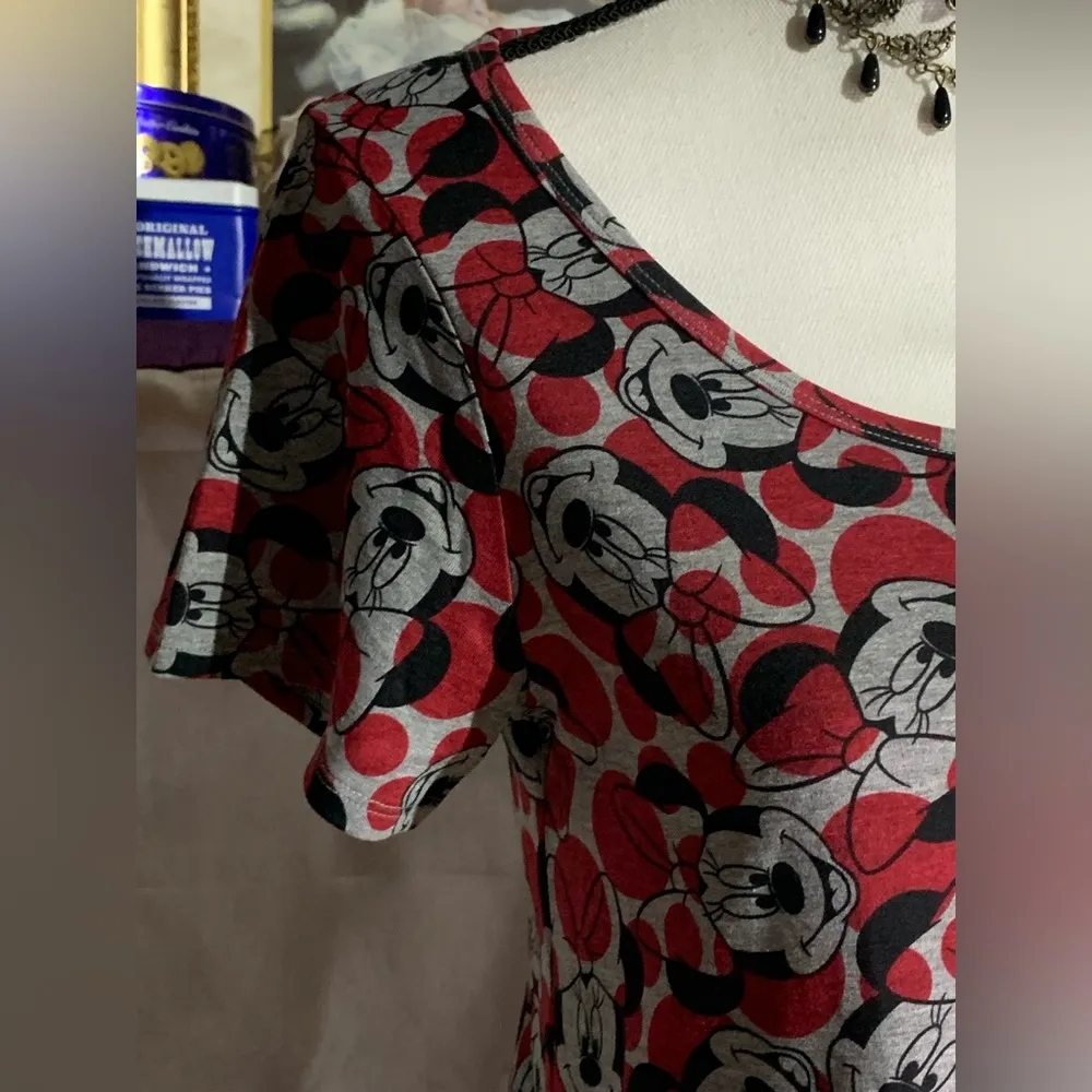 Lularoe Classic T Disney Minnie Mouse Top - Image 3