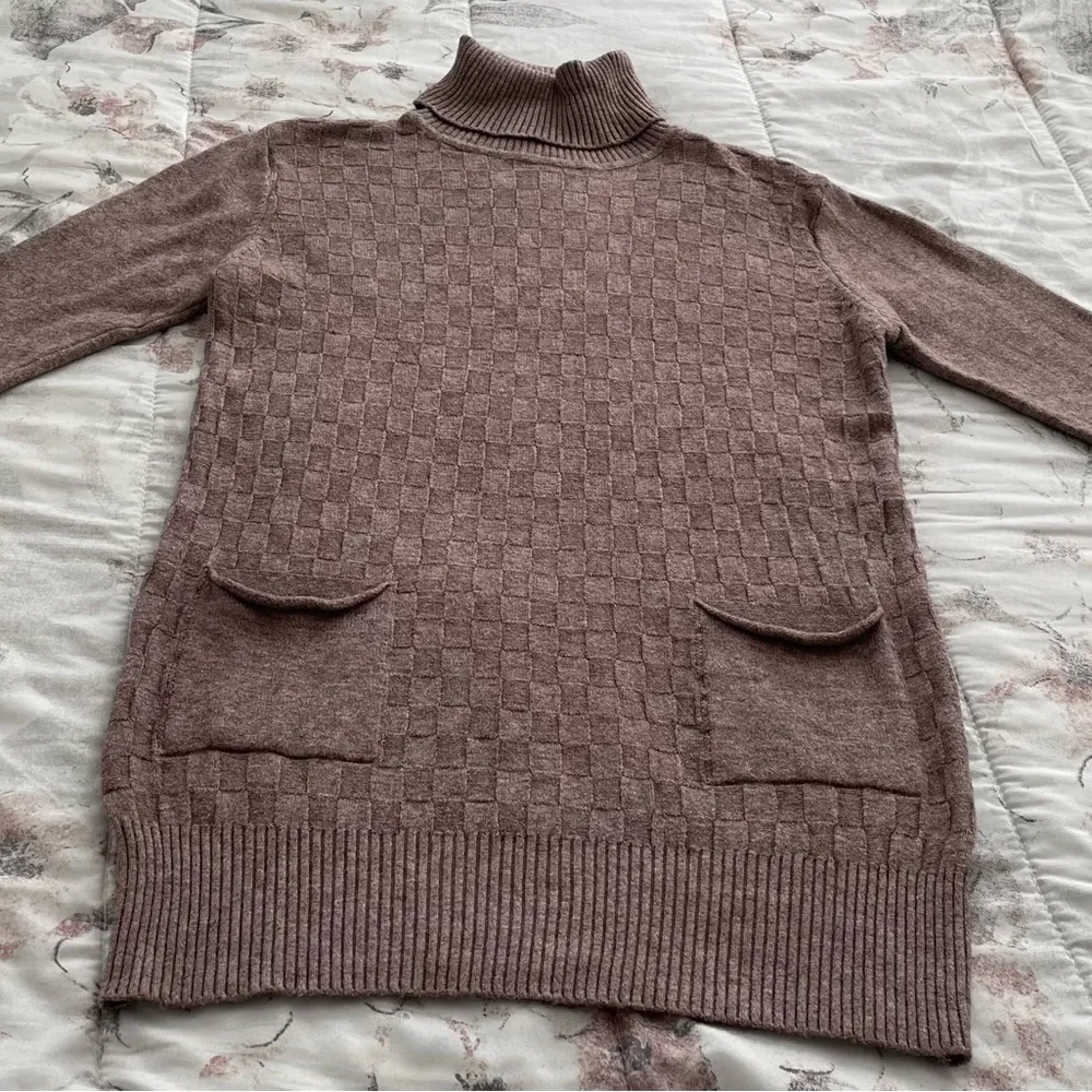 Wool blend brown cable knit turtleneck sweater dress with pockets, size M preppy Size M - Image 4