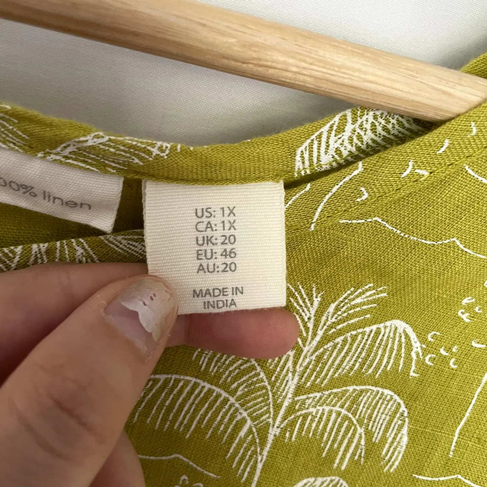 C&C California linen neon green bright lime short sleeved top women's 1X trees - Image 4