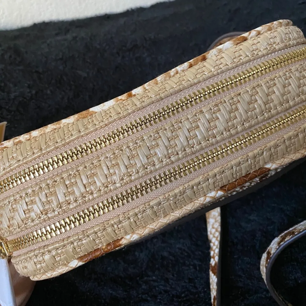 💋🍒 Michael Kors straw pythons Crossbody Bag - Image 7