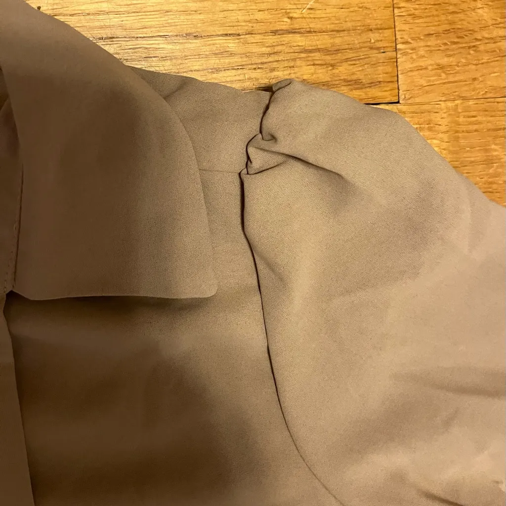 Dazy Tan Women's Blouse Size M - Image 3