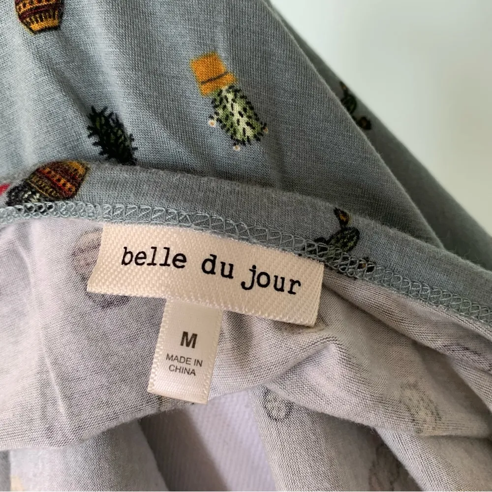 Belle Du Jour Sage Green Cactus Soft Tee Medium M - Image 7