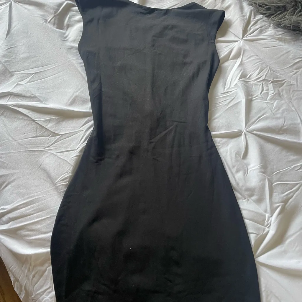Aritzia One Shoulder Black Dress - Image 2