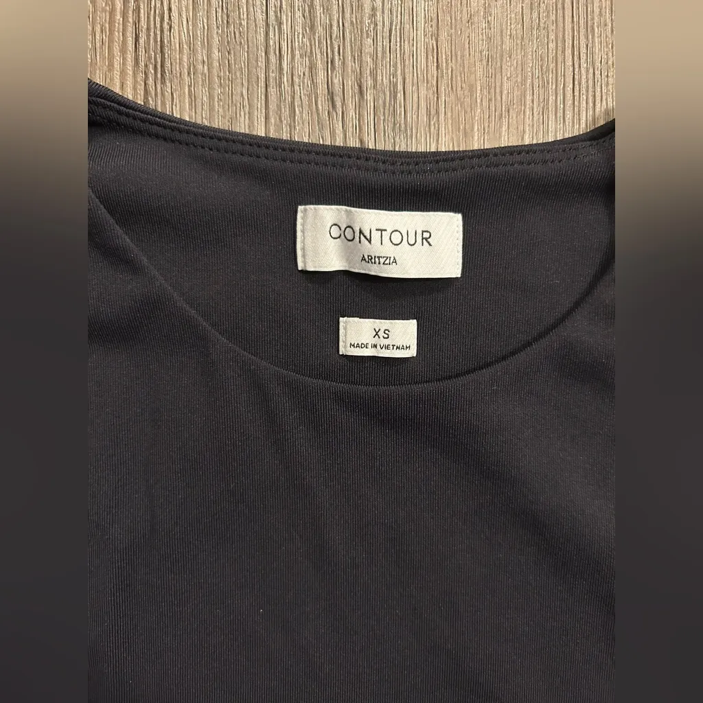 Aritzia Contour Cropped Tank - Image 3