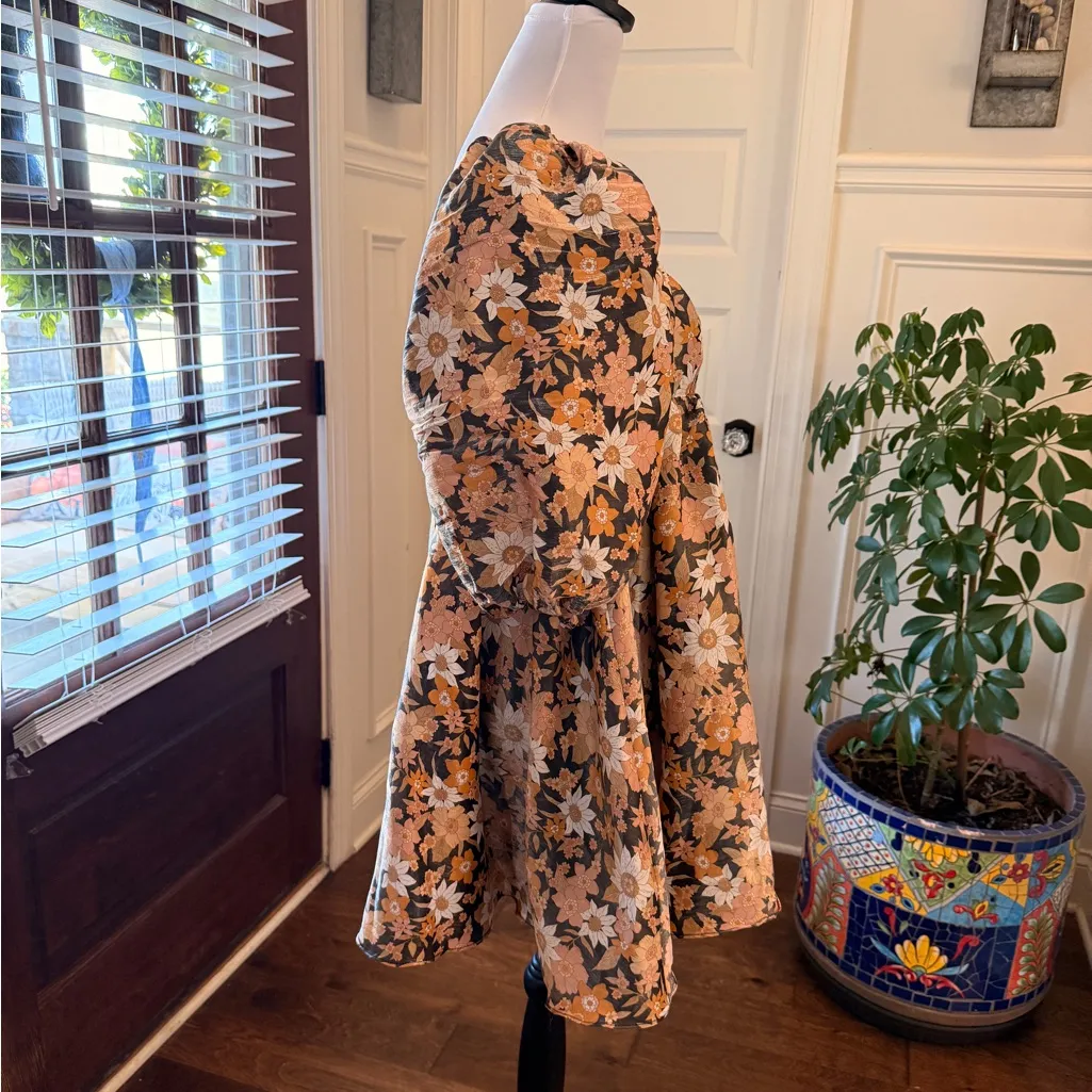 Storia NWOT Warm Multi-Color Floral Baby Doll Mini Dress - Image 4