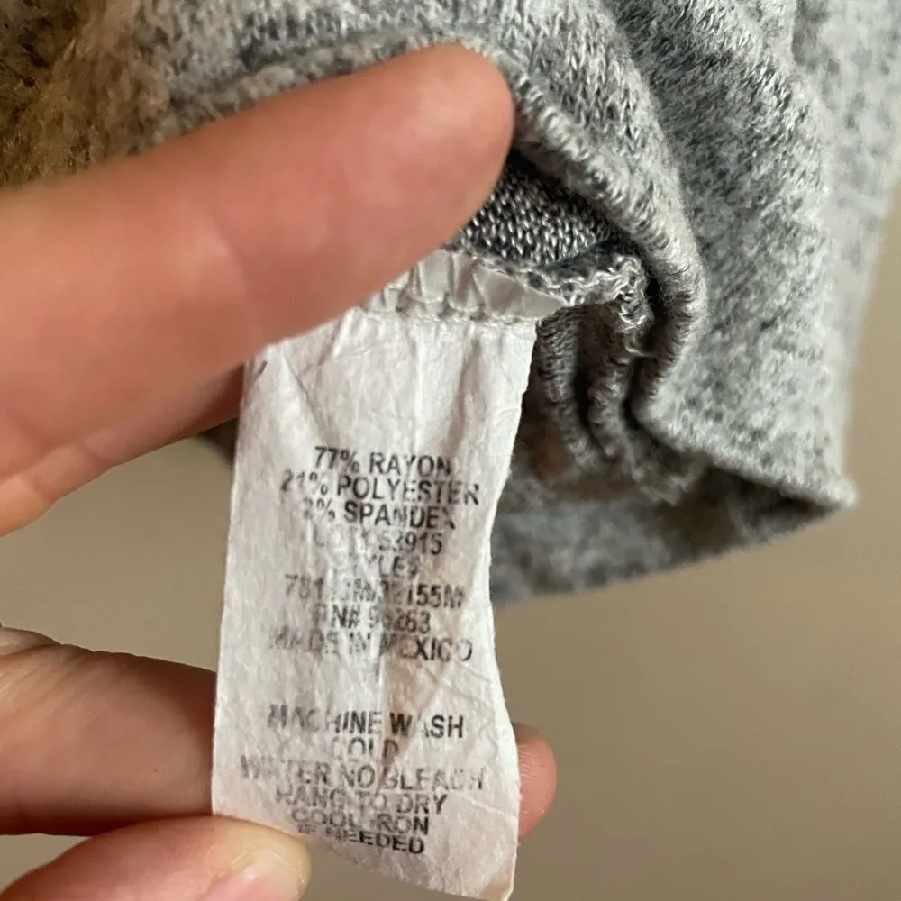 Olivia Rae Sleepwear gray lounge shirt - Image 6