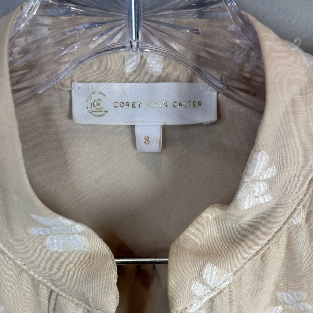 Anthropologie‎ Corey Lynn Carter Cream Embroidered Floral Blouse Size Small - Image 4