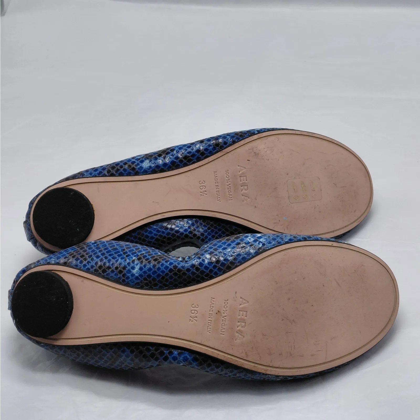 AERA Women’s Blue Snakeskin Ballet Flats 36.5 US 6 Vegan Italy Luxe Minimalist - Image 7