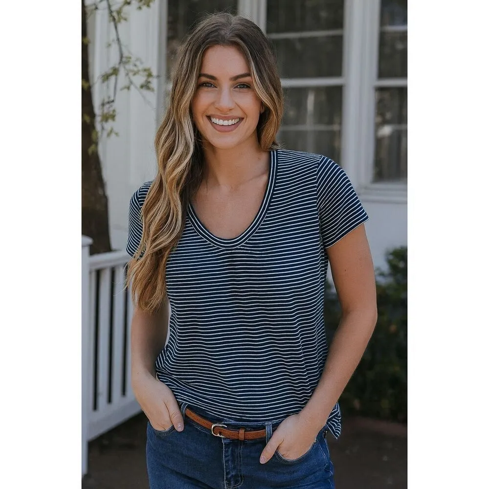 Liz Claiborne Striped Short Sleeve T-Shirt | Size S Blue White - Image 4