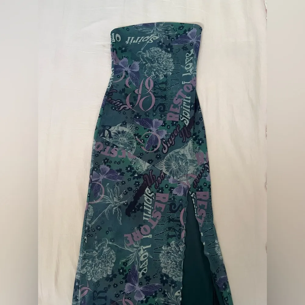 COPY - Urban Outfitters Floral Graphic Maxi Dress - Image 6