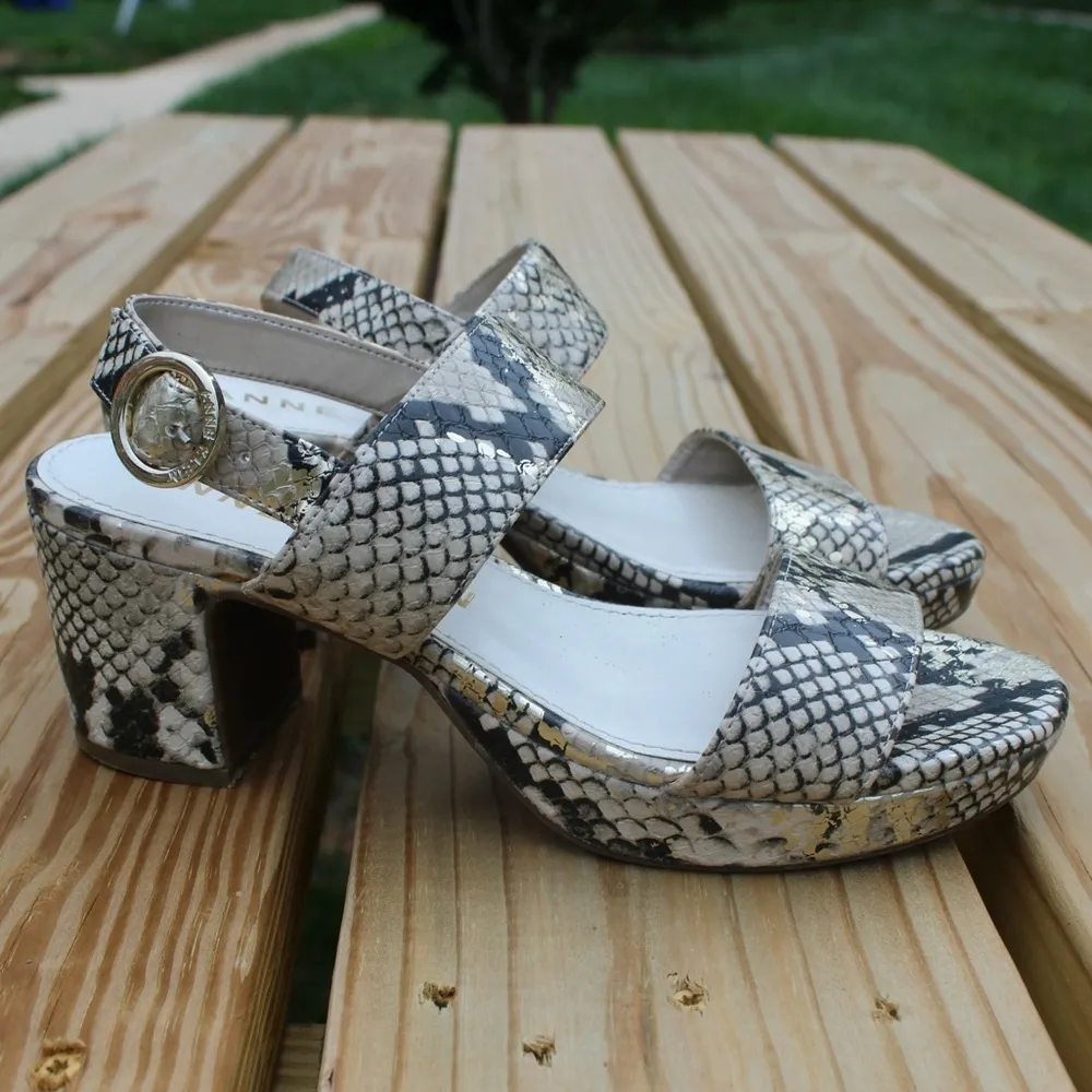 Women’s Anne Klein Padrino Metallic Snake Print Sandal Sz 8 - Image 3