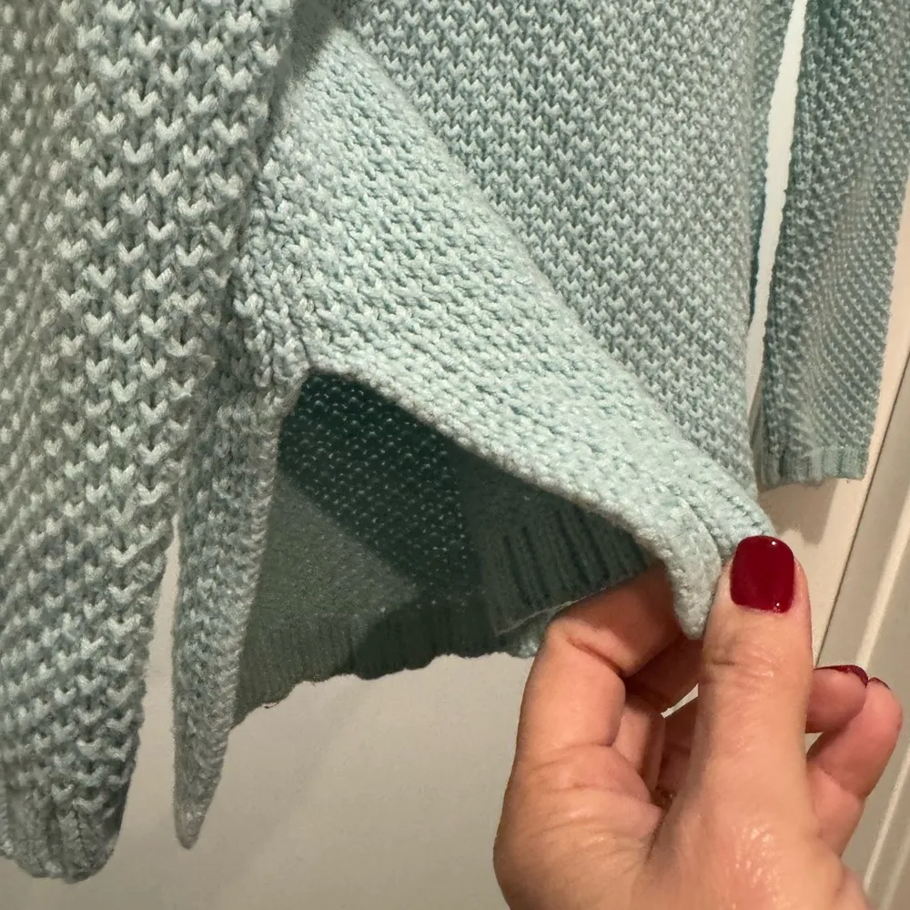 Talbots  Sky Blue Size M Sweater Turtleneck Loose Longer Length Waffle Kn… - Image 6