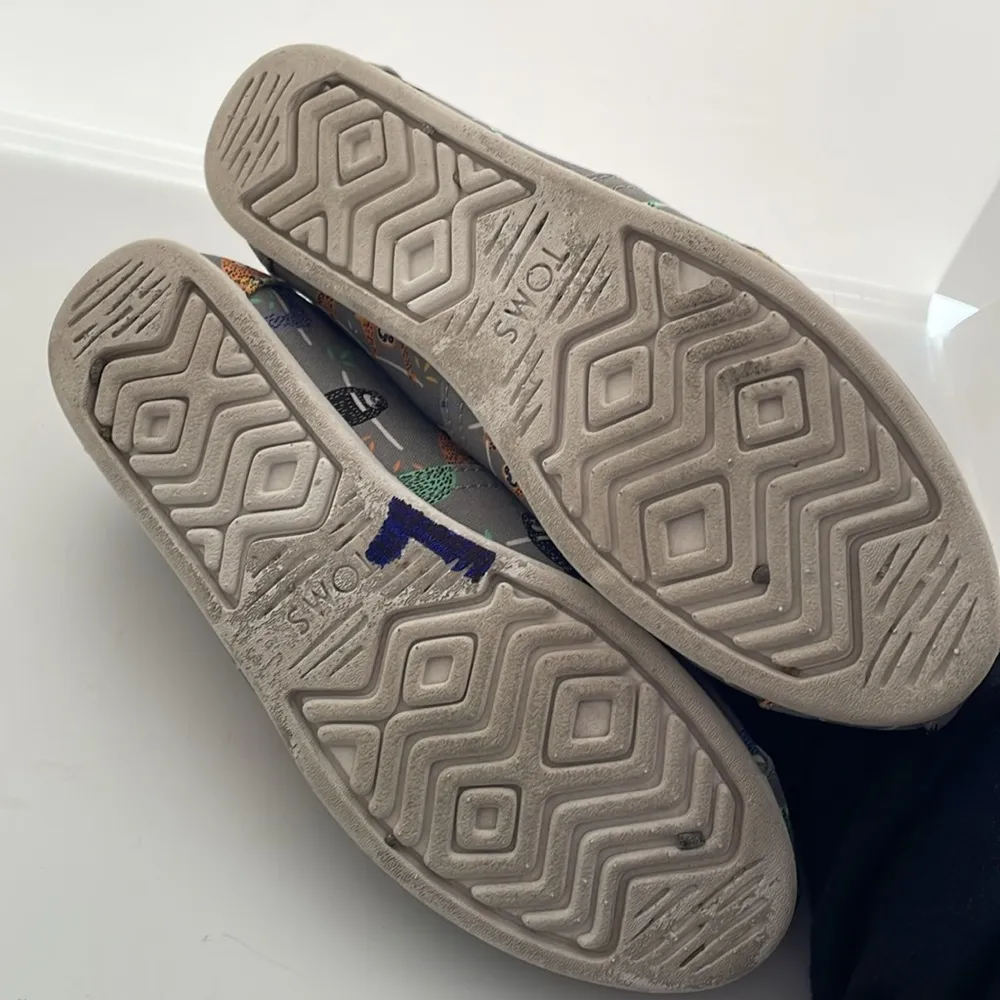 Toms  Sloth Grey Slip On Shoes 7 - Image 6