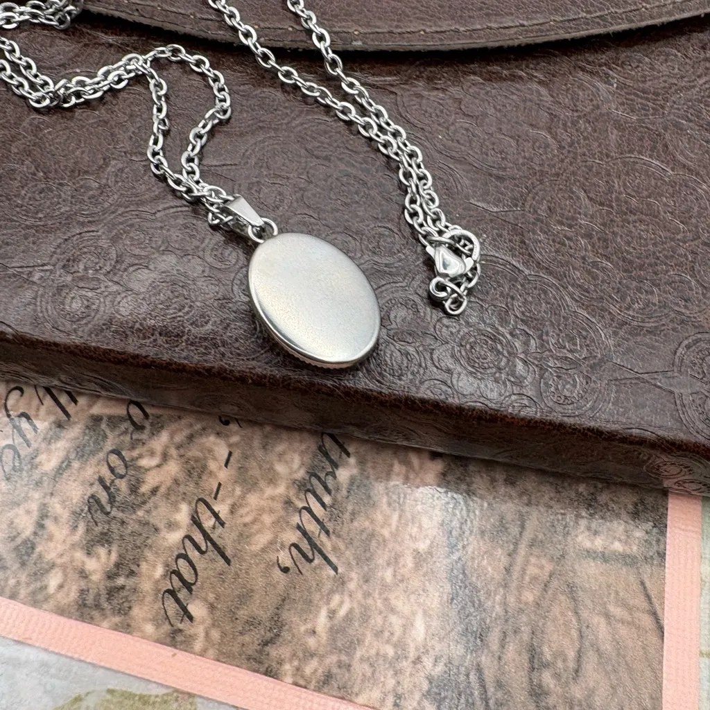 Purple Cameo Pendant Necklace Stainless Steel Chain Victorian Style Gift - Image 5