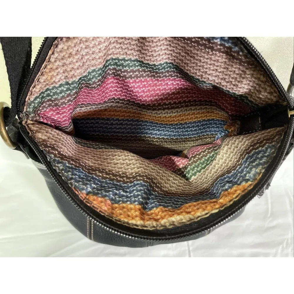 The Sak Deena Leather Fold Over Black Purse, Handbag, Crossbody, Soft, Zip - Image 6