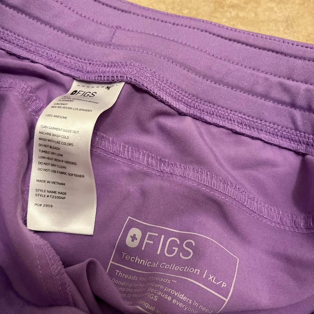 FIGS Womens  lavender Purple scrub Drawstring Pants - Image 2