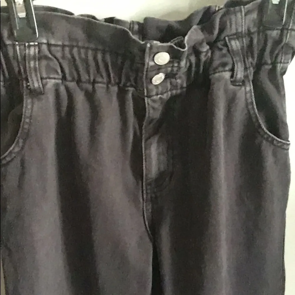 PacSun Women’s Paperbag Waist Black Denim Mom Jeans - Image 2