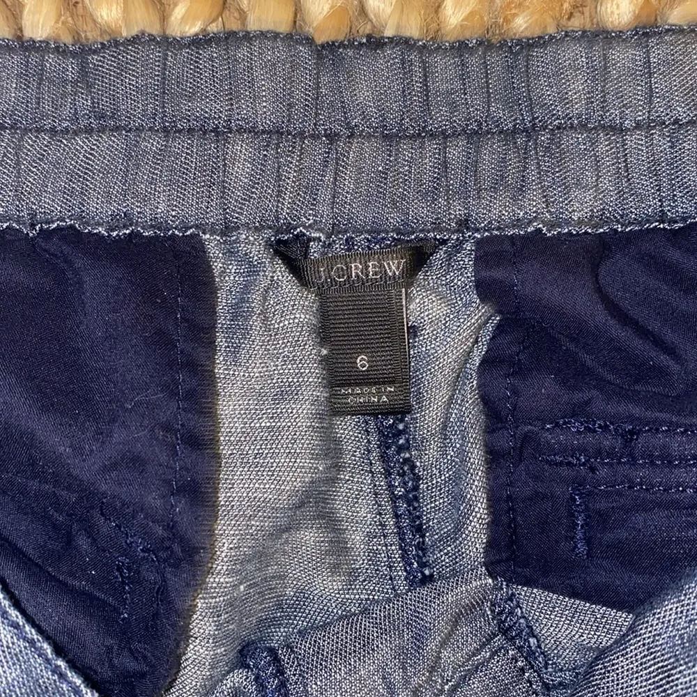 J. Crew 6 linen joggers - Image 3